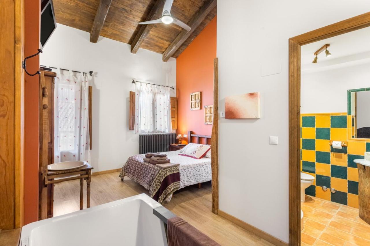 Casa Senderuela Pension Panzares Buitenkant foto