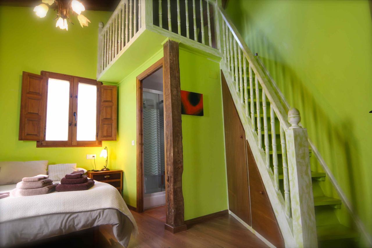 Casa Senderuela Pension Panzares Buitenkant foto