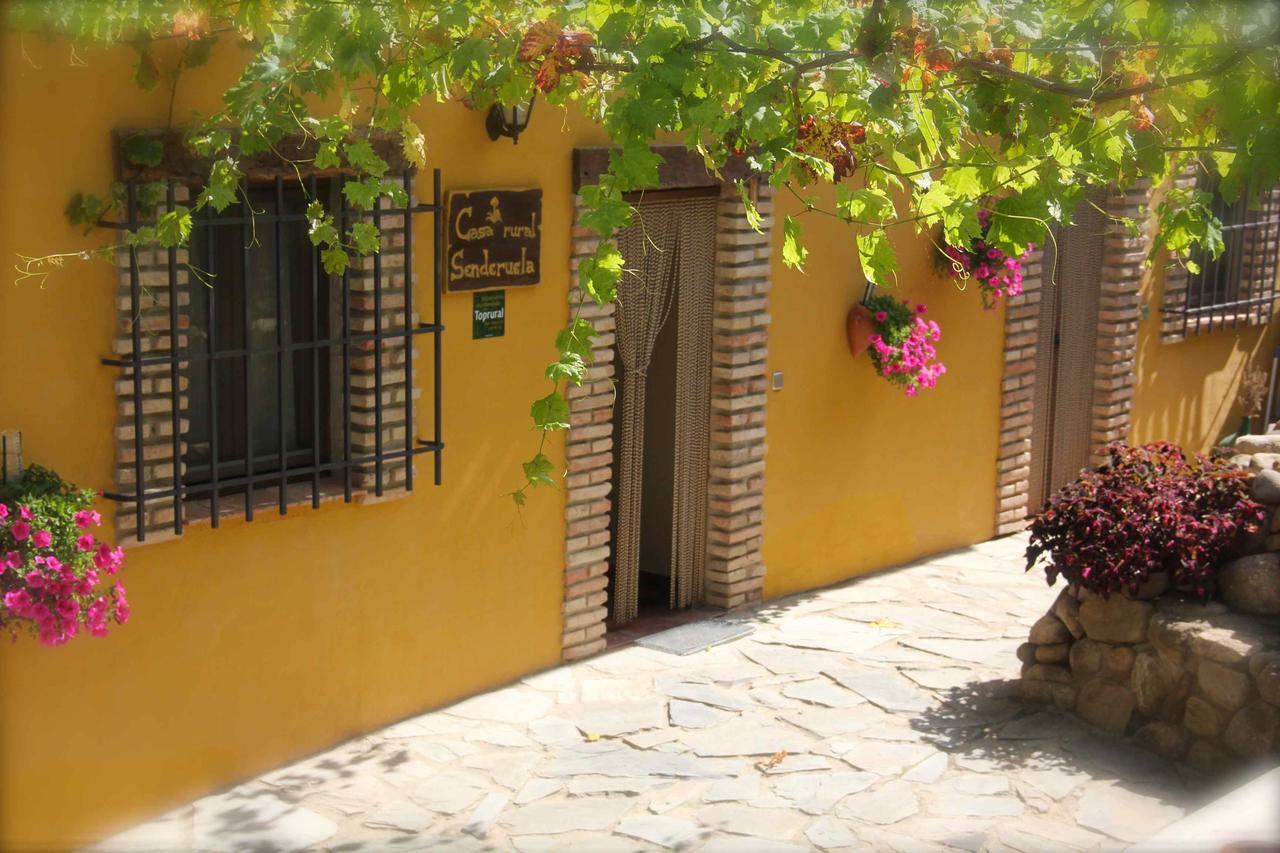 Casa Senderuela Pension Panzares Buitenkant foto
