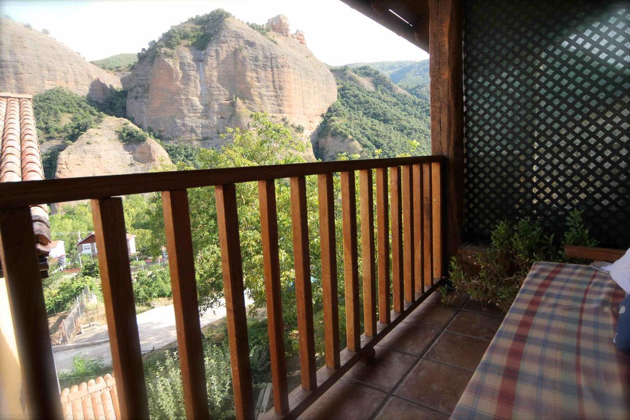 Casa Senderuela Pension Panzares Buitenkant foto