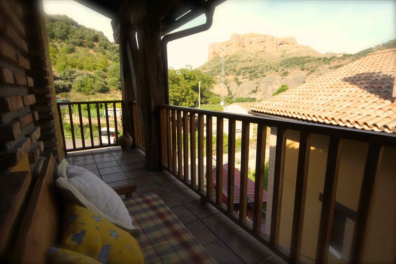 Casa Senderuela Pension Panzares Buitenkant foto