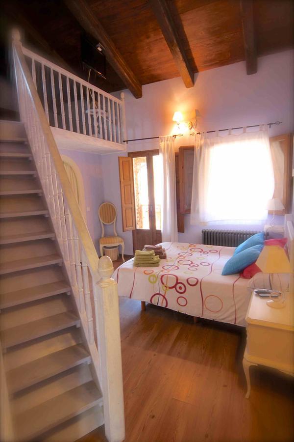 Casa Senderuela Pension Panzares Buitenkant foto
