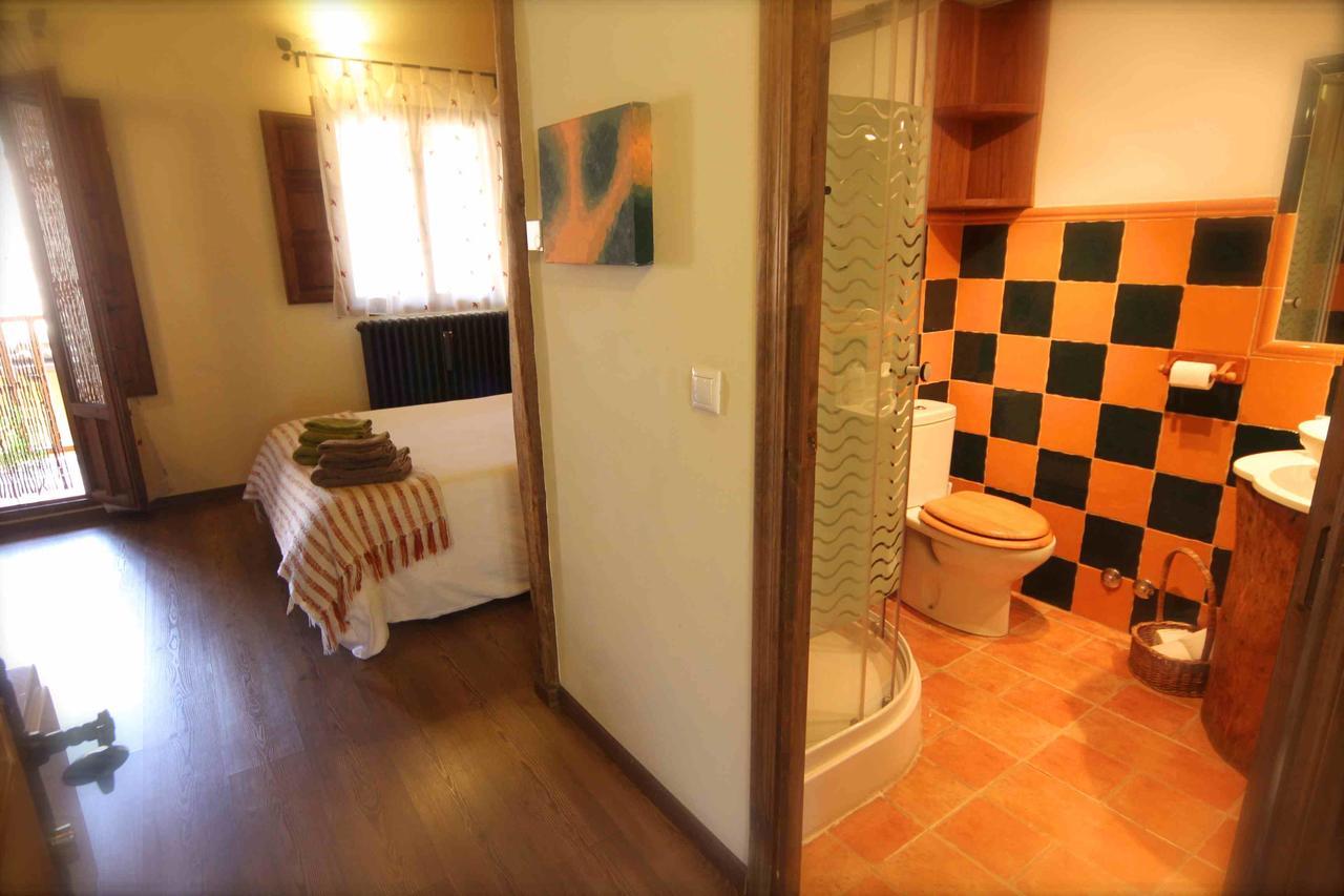 Casa Senderuela Pension Panzares Buitenkant foto